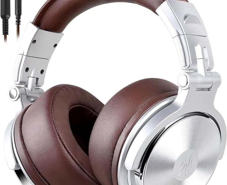 Studio Headphones With Foldable Design: Ultimate Comfort